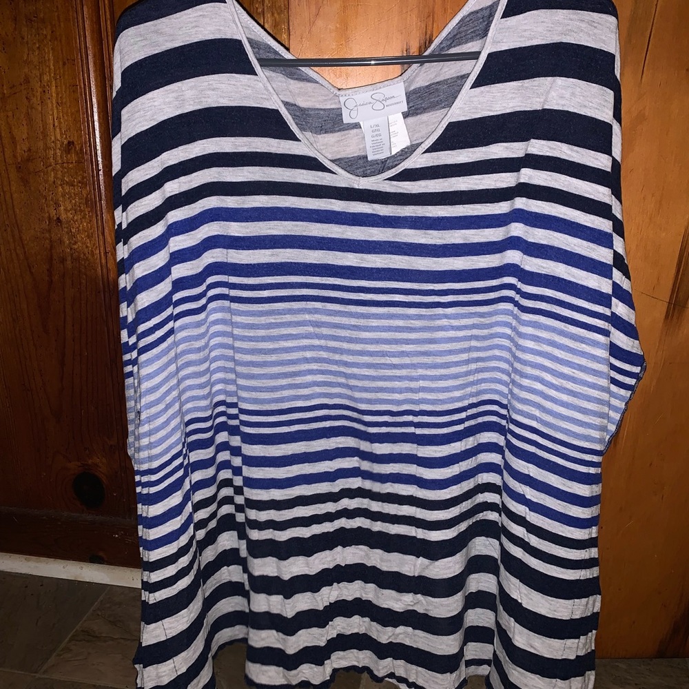 Jessica Simpson Maternity Top